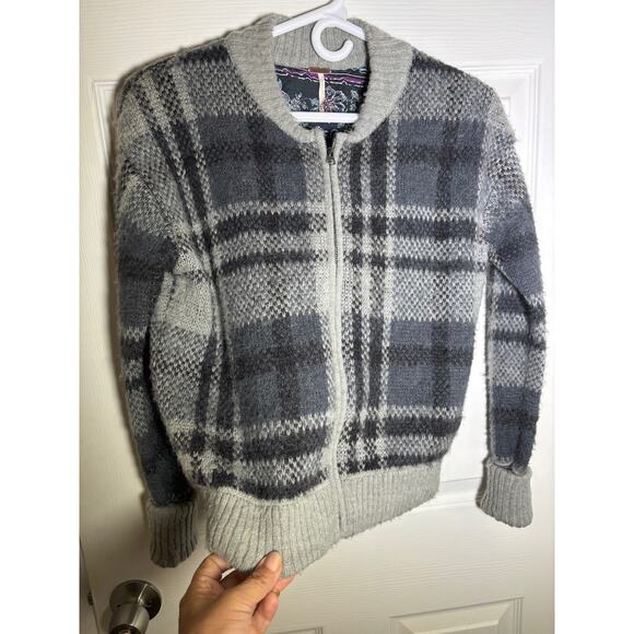 Free People gray checkered cardigan size Petite small - Picture 3 of 7